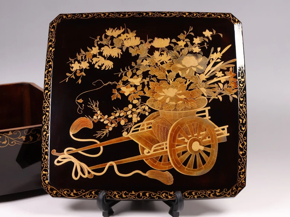 Caja de dulces de laca japonesa carro de flores dorado de 11,02 pulgadas Kaga Makie Meiji era 19 Foto 2 de 4