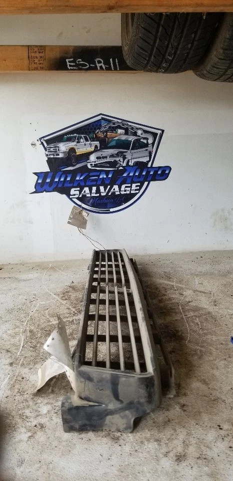 Grille Fits 81-82 RELIANT 665905 - Image 2 of 2