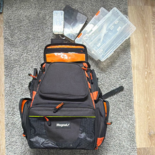 Angelrucksack mit Savage Gear Box Rucksack Angeln