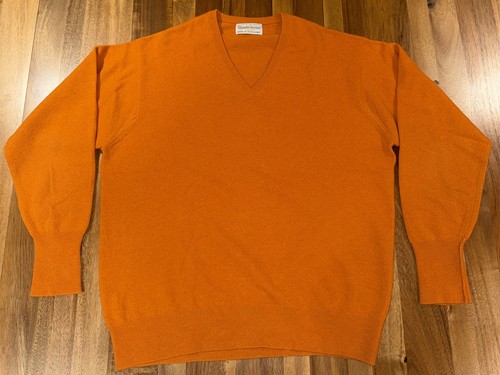 William Lockie 100% Lambswool Sweater XL Orange Made in Scotland Quiet Luxury
