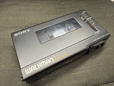 1983 SONY Walkman Pro WM-D6C Cassette Player First Gen (NO POWER