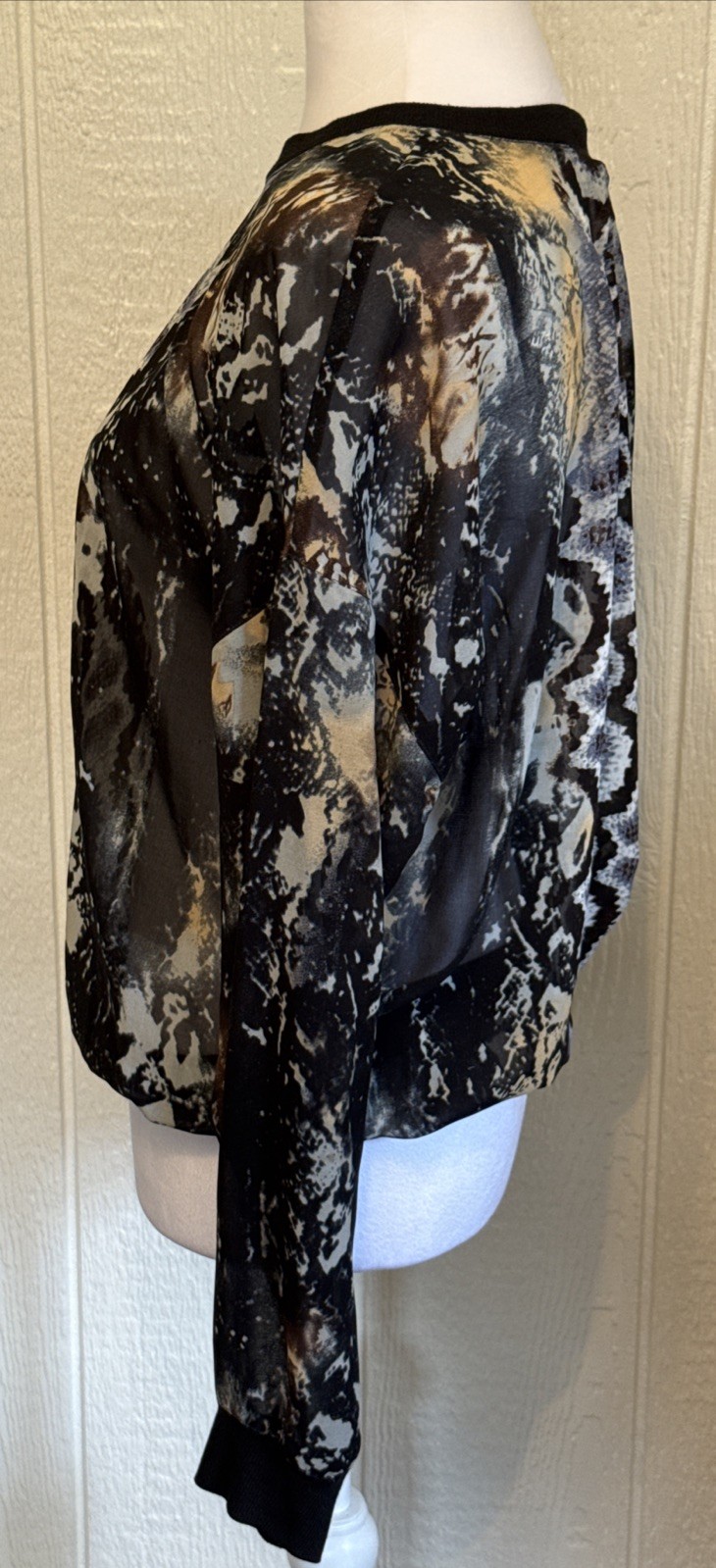 Cabi Snakeskin Sheer Pullover Blouse Python Size … - image 4