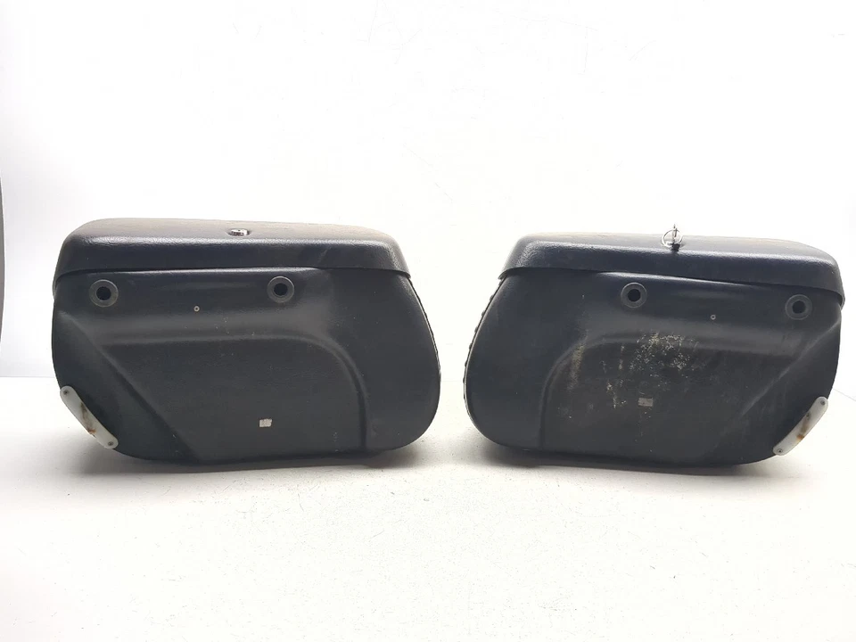 97-04 Honda Valkyrie 1500 GL1500CD Leatherlyke Saddle Bags Luggage Cases w/ Key - Image 3 of 4