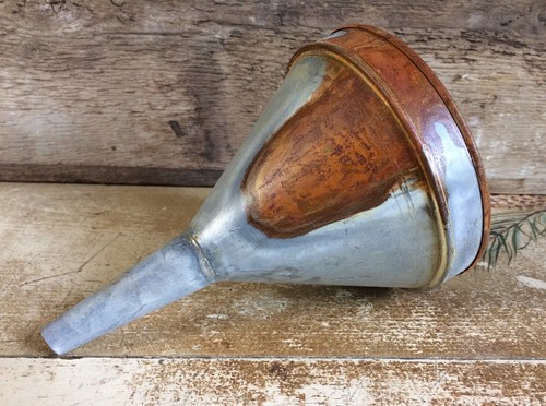 Rustic Galvanized Rusty Tin Funnel 8" Planter Vase Primitive Country Farmhouse - Picture 2 of 6