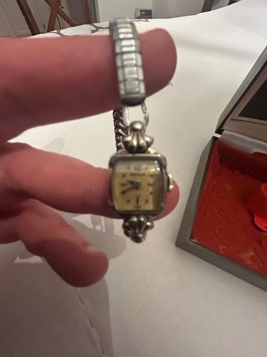 Vtg Buren 17 Jewels Silver Tone Dainty Manual Wind Up Mechanical Wrist Watch Old - Picture 3 of 4