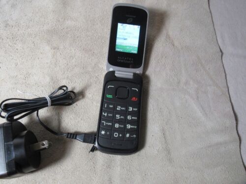 Alcatel OneTouch A206G Black Flip Phone (Tracfone)