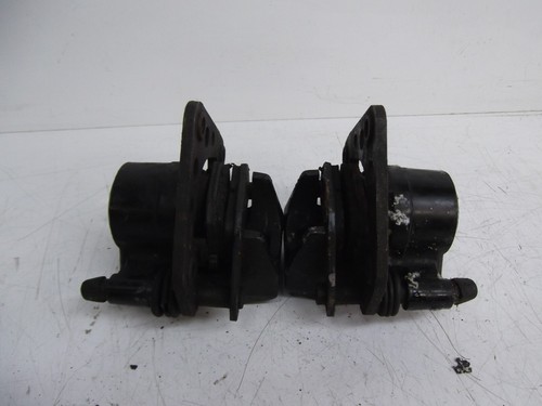KAWASAKI GPZ550 FRONT CALIPERS LEFT + RIGHT - Picture 3 of 5