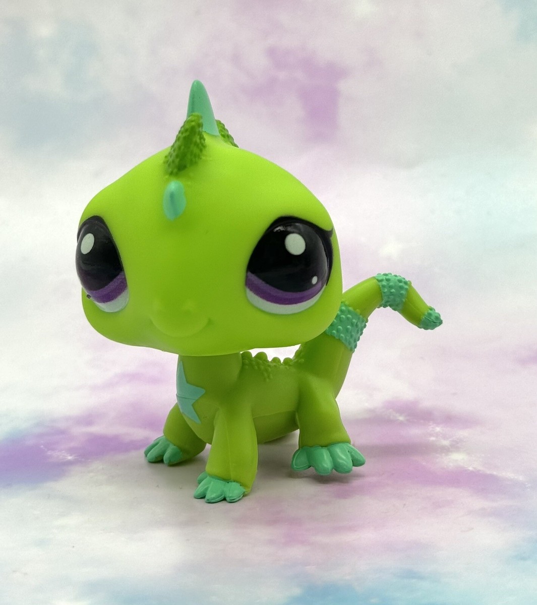 Littlest Pet Shop Wild Vibes G7 Gen 7 # 35 Lime Green Blue Iguana