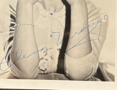 ELENA VERDUGO AUTOGRAPHED PHOTO~AMERICAN ACTRESS RADIO TELEVISION & FILM - Picture 2 of 3
