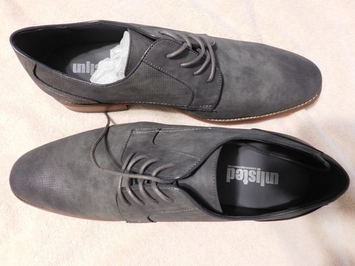 MEN'S UNLISTED KENNETH COLE GRAY SUEDE SHOES, 9.5 M. NIB