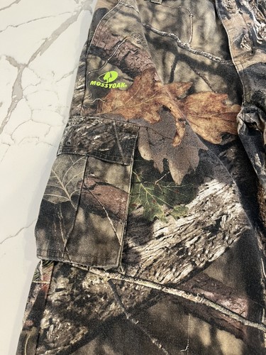 Mossy Oak boys size 18 (xxl) camo cargo pants - Picture 4 of 7