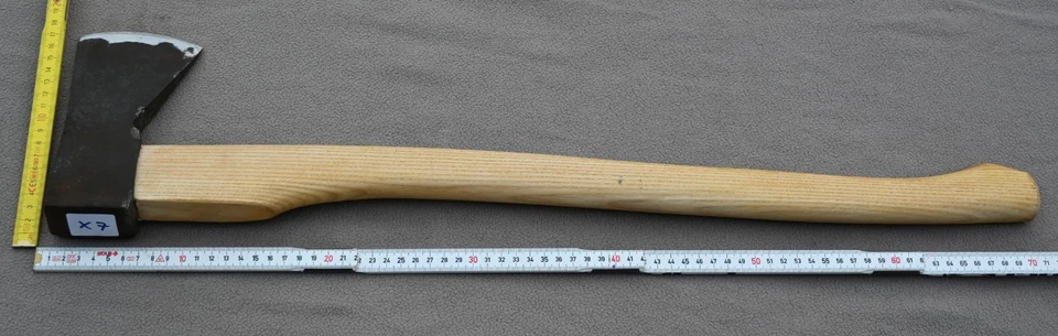 Axt 1250g geschmiedet und punziert, restauriert und neu eingestielt  X7 - Bild 3 von 4