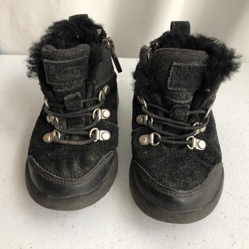 Ugg Toddlers US Size 7 EU 23.5 Obie Waterproof Black Hiking Boots Zippered Fur - Foto 3 di 6