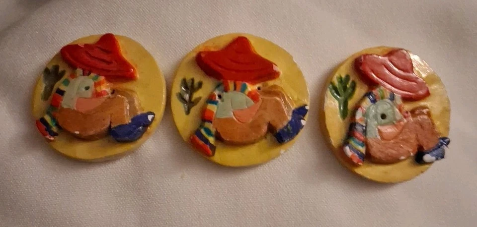 3 Handmade Southwest Themed Buttons. Each Is 4 Inches In Diameter. - Image 3 of 4