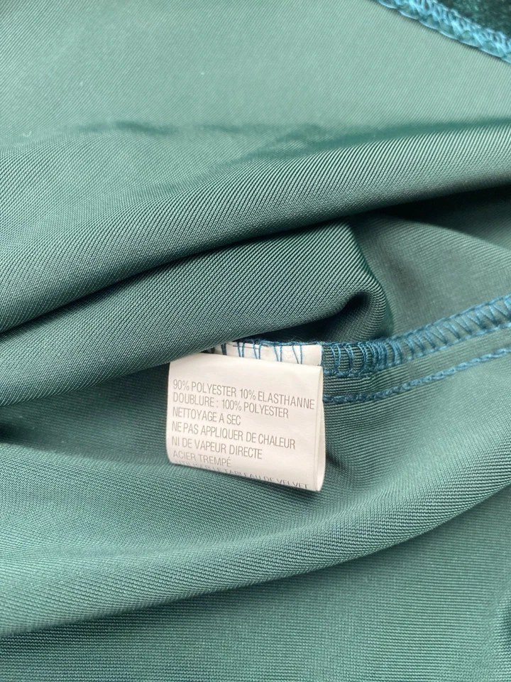 Vestido Xscape Feminino 4 Veludo Esmeralda Fora do Ombro Maxi Vestido de Noite Caprichoso - Imagem 4 de 4