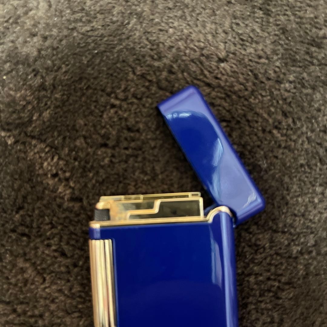 GIVENCHY Life Gas Lighter Blue Gold Retro Used thumbnail 5