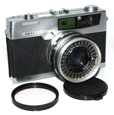 Petri 7 S w/45mm f/2.8 Lens Lens Filter Cap