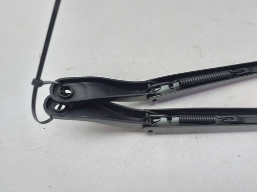 VAUXHALL MOKKA B PAIR OF FRONT WINDSCREEN WIPER ARMS 9822931780 2024 - Picture 8 of 13