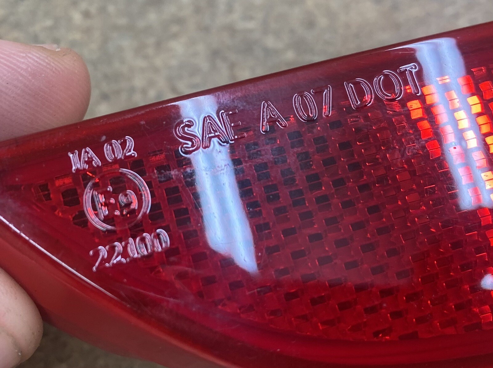 2019-2021 HYUNDAI TUCSON Rear Bumper Reflector LEFT Driver Side OEM ...