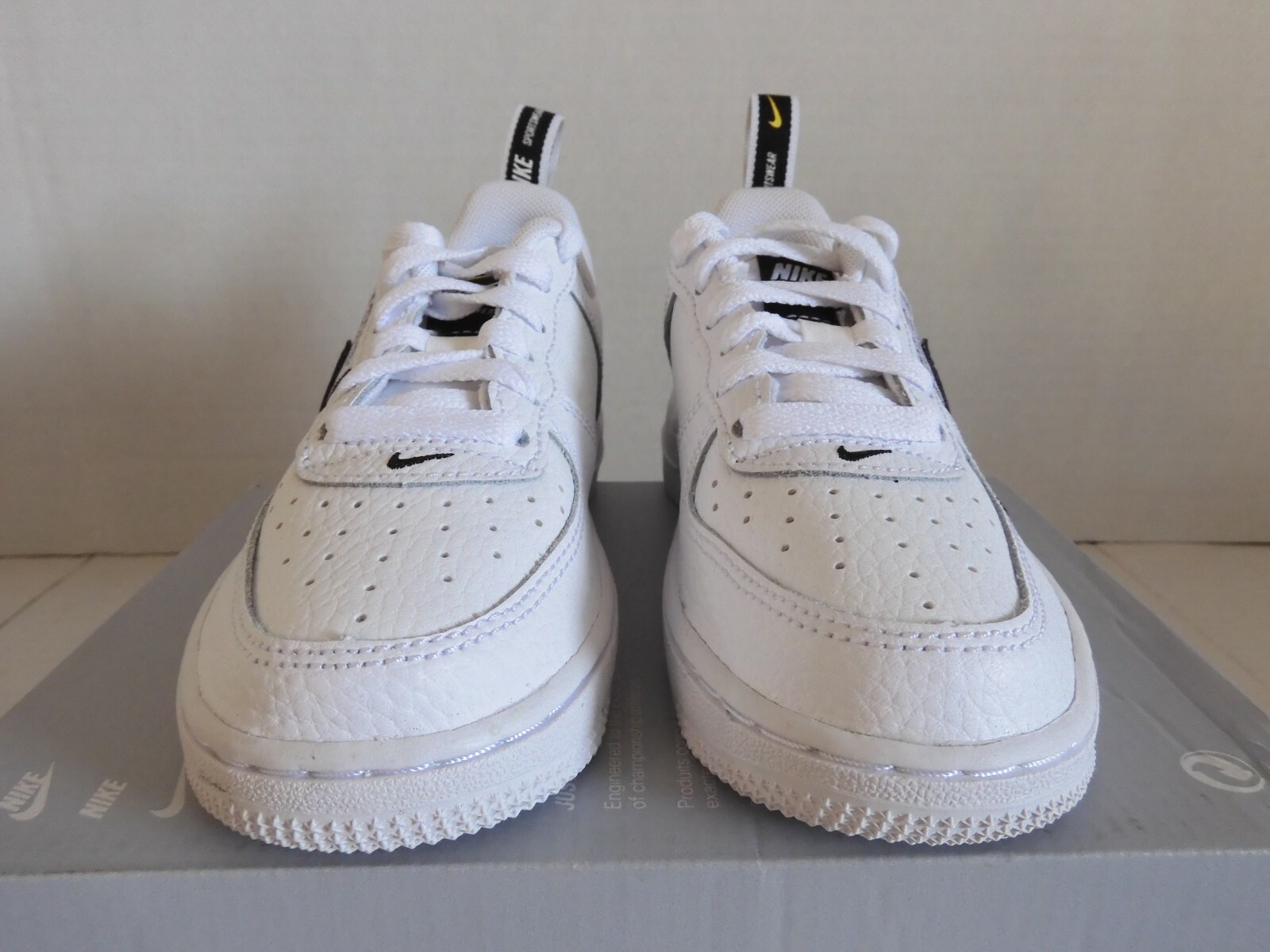 Nike Air Force 1 LV8 PS Utility White Black Leather AV4272-100