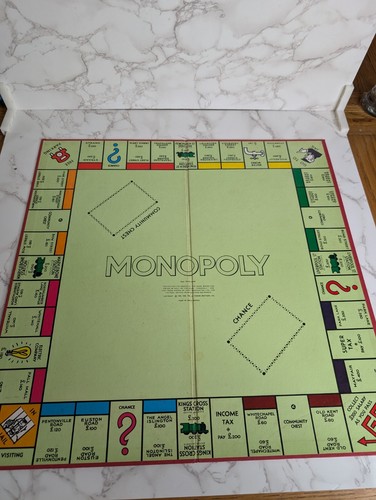 MONOPOLY Vintage Board Game Waddingtons UK 1984 Ref 44021 Complete Set - Picture 3 of 4