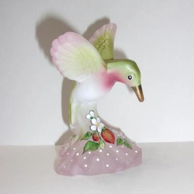 Fenton Glass Rose Pink Strawberry & Blossoms Hummingbird Ltd Ed #25/33 K Barley - Image 1 of 4
