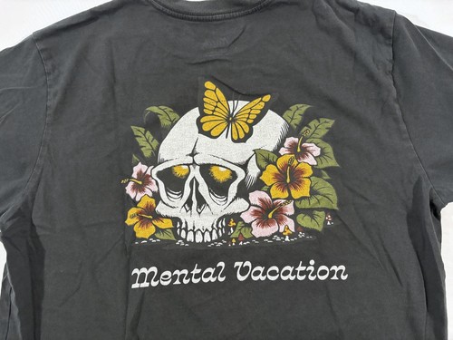 Camiseta Katin Para Hombre Manga Corta Negra Sombría Estampado VACACIONES MENTALES Camiseta Talla L - Imagen 8 de 11
