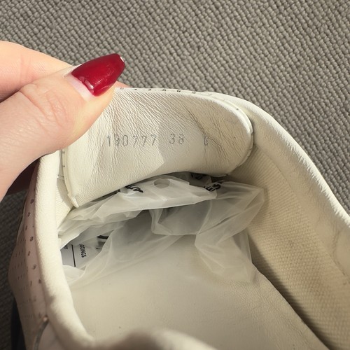 Gucci Vintage White Silver Leather Tennis Trainers Large Logos Perforated Size 5 - Picture 9 of 11