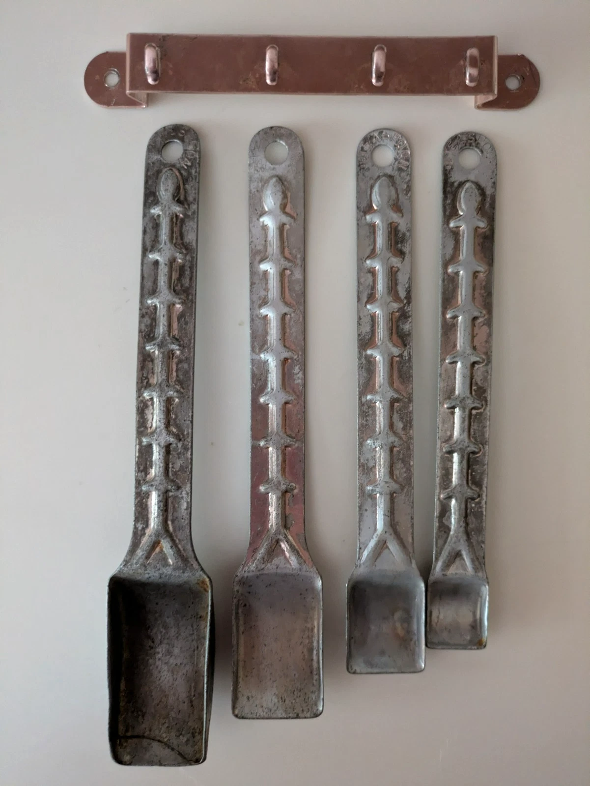 4 Vintage Measuring Spoons Tallscoops Non Anodized with Hanging Holder
Opens in a new window or tab
