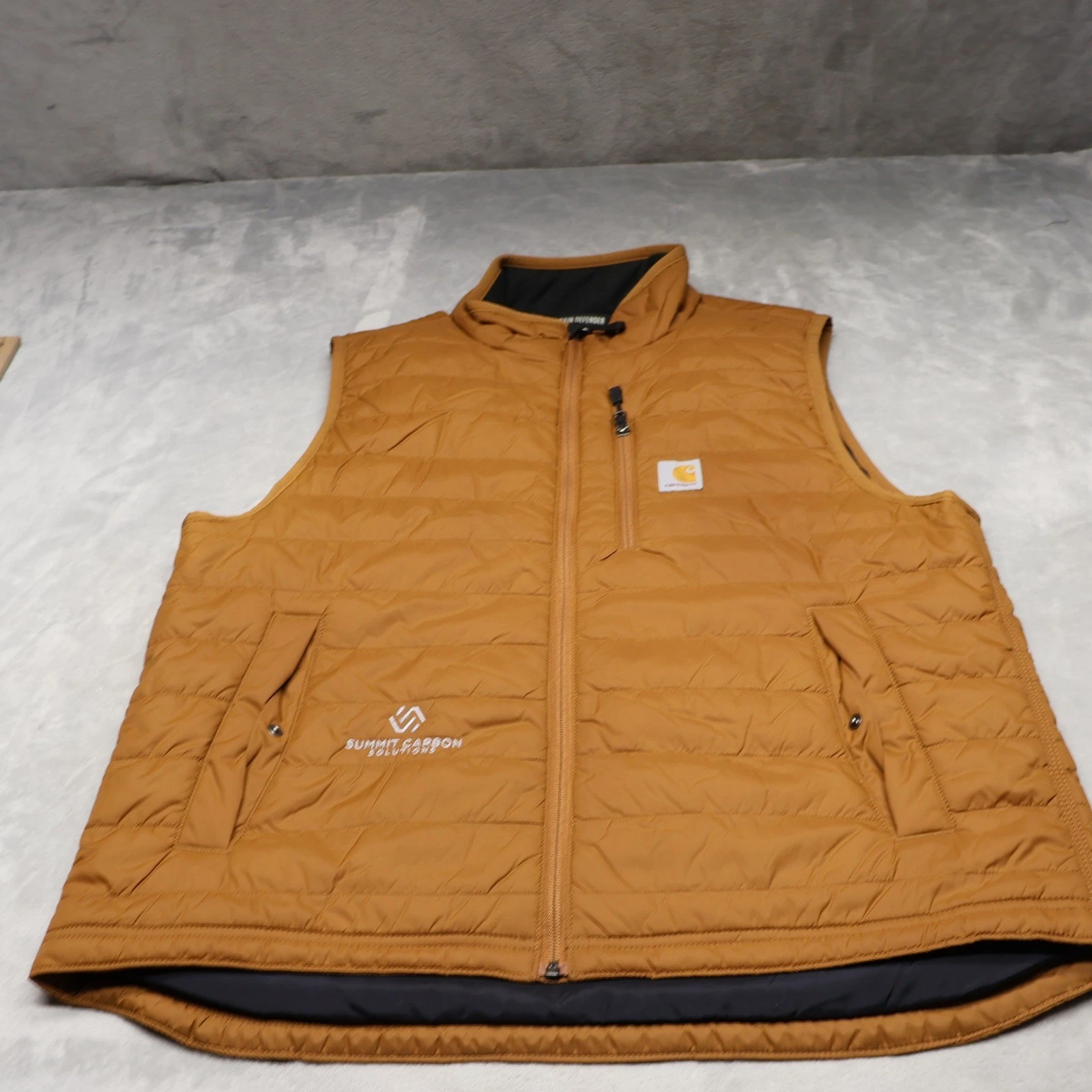 Carhartt Gilliam Vest Men Large Brown Lightweight Water Resistant Insulated LOGO