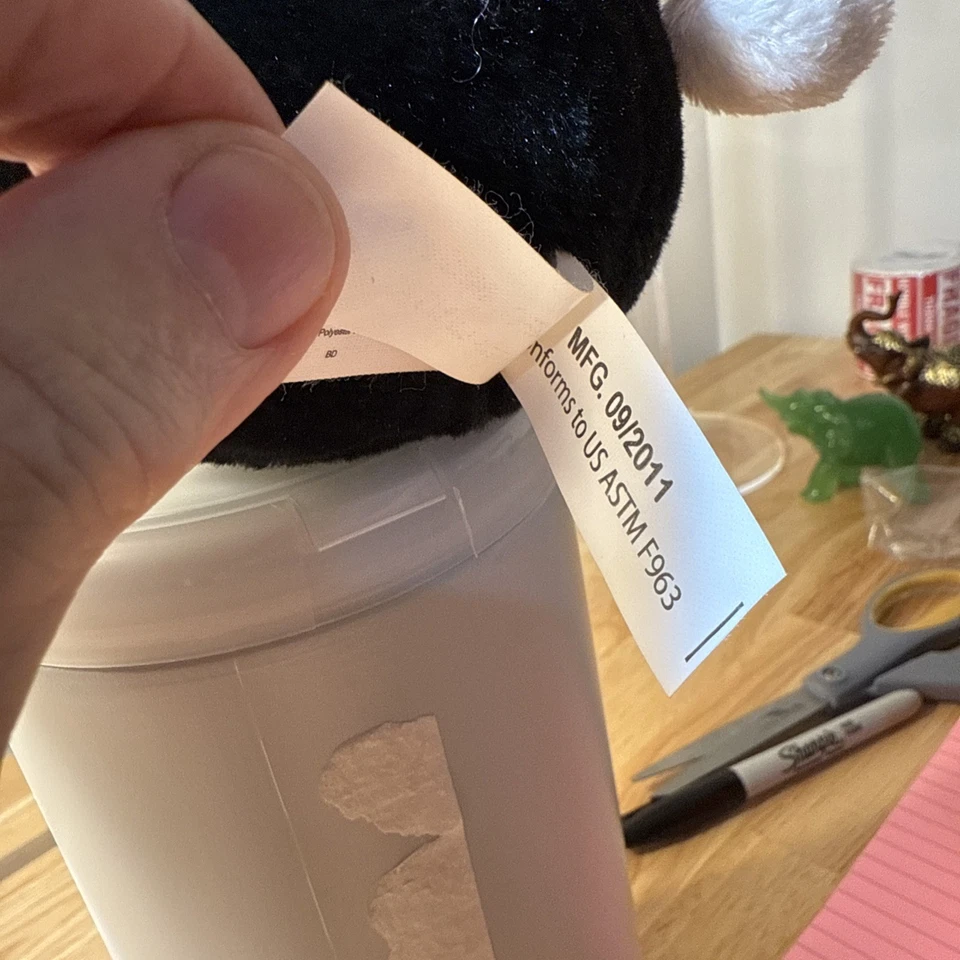 Angry Birds Christmas Black Bomb Santa Hat Plush Holiday 5” - Image 4 of 4