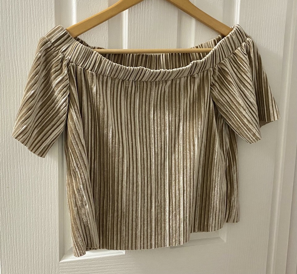 BARDOT Ladies Beige Velvet Off-The-Shoulder Top Like New Size 10