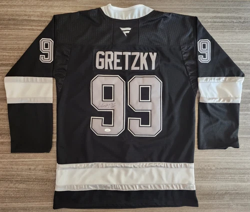 Wayne Gretzky Signed Los Angeles Kings Jersey WHA NHL HOF LEGEND JSA