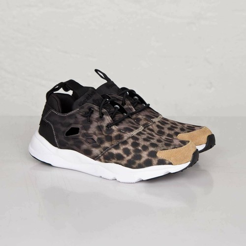 Furylite SR Tweed Trainers New V63510 