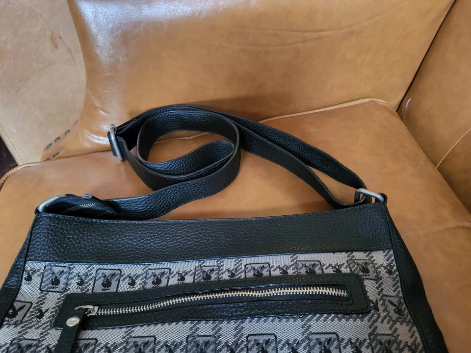 Super Looking Playboy Large Shoulder Bag Y2K - Image 3 of 4