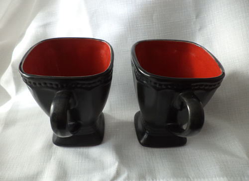 BLACK Large COFFEE Pedestal MUGS RED GLAZED INSIDE unique - Picture 4 of 10