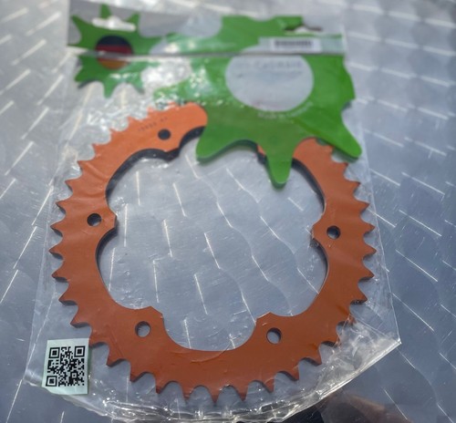 Esjot Alu Kettenrad 40 Z für KTM 1290 Super Duke R, GT, 29050-40, #525, orange - Bild 2 von 3