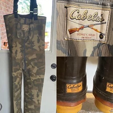 Cabela’s Wading Hunt-Fish Camo Soft Foot Waders Neoprene Nylon Men's Small -USA!