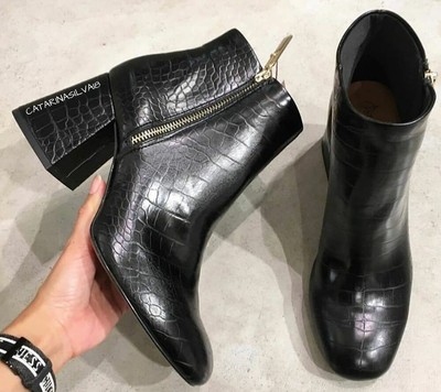 stradivarius biker boots