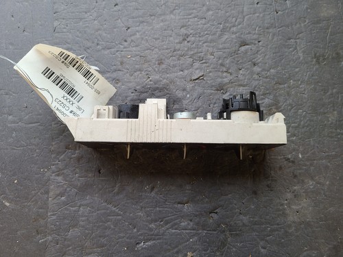 01-07 Chevy Express GMC Savanna A/C Heater Climate Control Unit OEM 25753629 - Picture 4 of 6