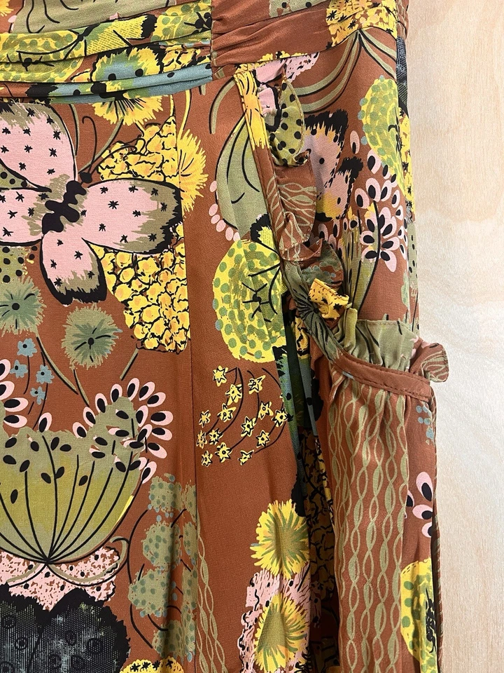 Falda mariposas Nanette Lepore para mujer 0 seda acanalada cintura alta longitud media Foto 2 de 4