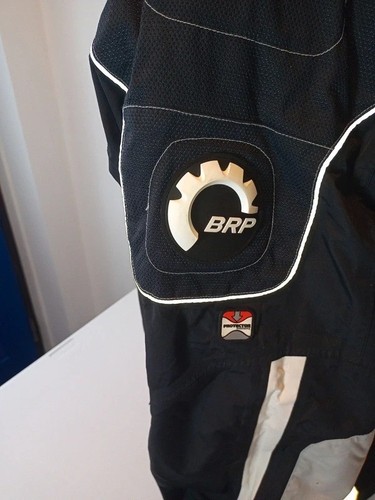 Bombardier Lisker winter sports jacket size UK large black snow and rain proof - Picture 6 of 20