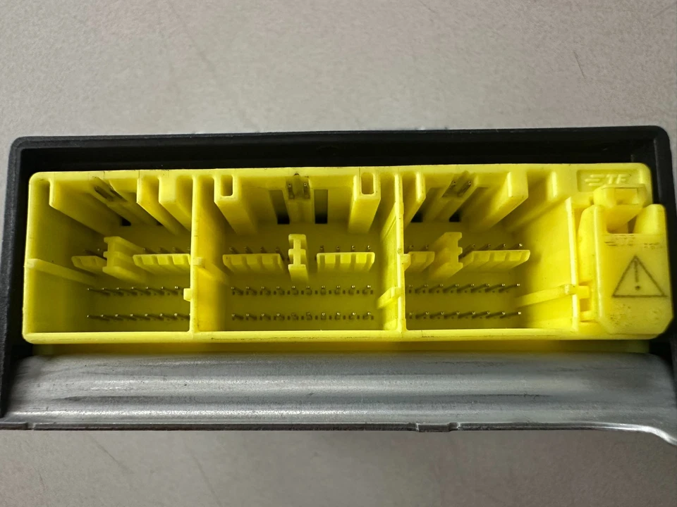 Módulo de control de bolsa Nissan 370Z 2015 2016 2017 OEM 98820 1ER0A 988201ER0A Foto 4 de 4