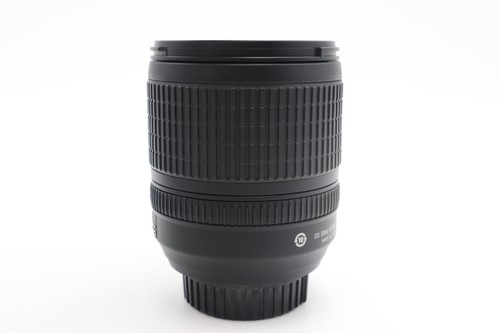 Nikon 18-105mm Lens F/3.5-5.6 G NIKKOR AF-S DX SWM VR ED IF, Very Good Condition - Picture 3 of 8