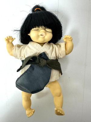 VINTAGE 1981 M. B. JACOBSEN DOLL ~ MIELER DOLLS LIMITED ~ ASIAN DOLL
