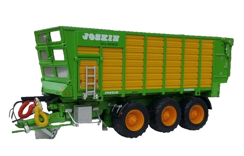 Camiones Universal Hobbies diecast