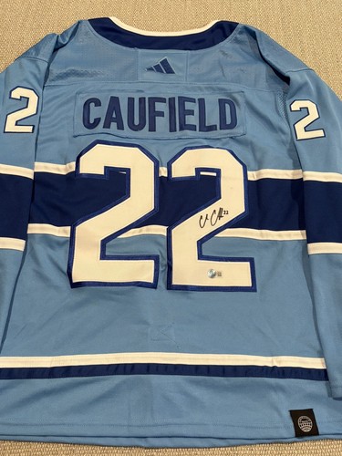 Maglia da hockey BECKETT COA COLE CAUFIELD firmata autografata Montreal Canadiens  - Foto 1 di 2