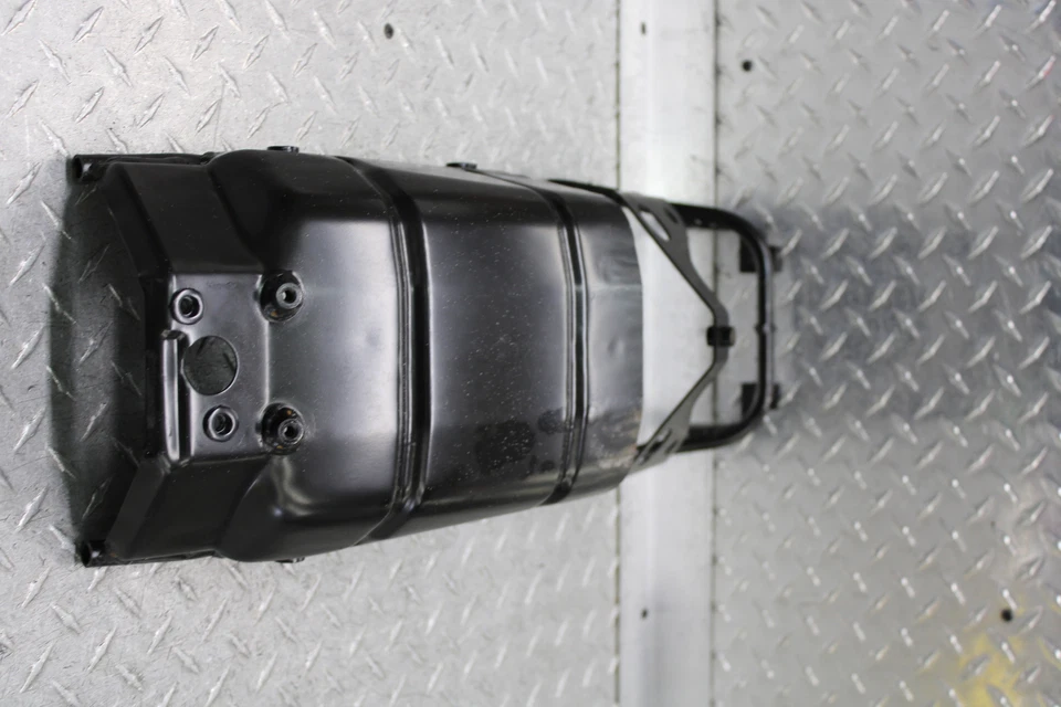 Suzuki Marauder 800 VZ800 1999 guardabarros trasero marco de apoyo 41501-48E00 Foto 4 de 4