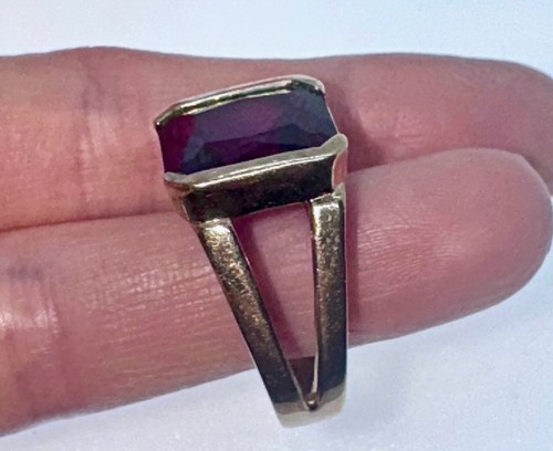 Gorgeous Amethyst Gold over Sterling Silver Ring Size 8 - Picture 2 of 3