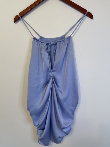 Do + Be Women’s Blouse M Blue Satin Tie back Sleeveless NWT Halter - 第 2/5 張圖片